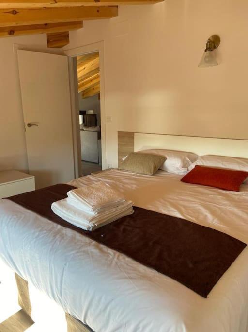 Apartamentos Rurales La Plaza 2 Duruelo de la Sierra Extérieur photo