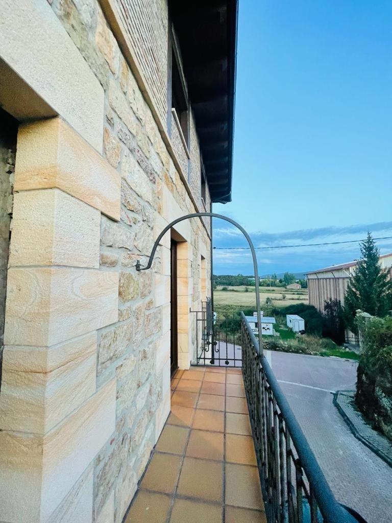 Apartamentos Rurales La Plaza 2 Duruelo de la Sierra Extérieur photo